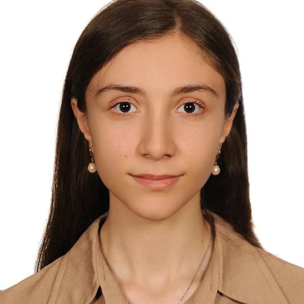 فاطمه علیپناهی
